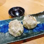 大粒！粗挽き肉焼売 (2個)【酢醤油】（【関西風＆広島風お好み焼き・鉄板焼き】桜家 清水店）