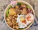 トリプルスペシャル(控肉飯+魯肉飯+鶏肉飯)（台湾屋台ごはんKica）