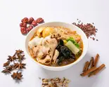 [メイン選択](白)カスタム麻辣湯【W-WCM】（【本格麻辣×自家製春雨】白虎麻辣湯 高根公団駅前店）