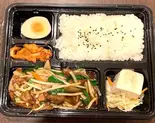ニラレバー弁当（七左食堂）
