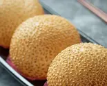 ゴマ団子3個（七左食堂）
