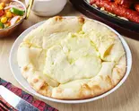 【人気No.3】チーズナン（インドネパール料理ミトチャ常盤台店）