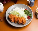 エビかつ定食 Fried Shrimp Set Meal(【昭和14年創業|神戸のとんかつ|ジューシー】とんかつ武蔵 元町本店)