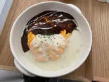 あいがけオムライス(デミハヤシソース/ホワイトソース)（煉瓦かふぇ）