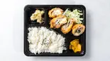 豚しそチーズカツ弁当（たこ焼き、焼きそば、唐揚げ、お弁当 ルーツサカバ）