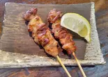 親鳥【塩ガーリック】×2本（大阪やきとり亭 Osaka Yakitori-tei）