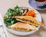 コンビーフのホットサンドイッチ・プレート（喫茶 [nanashian]）