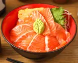 サーモン丼（【豊洲市場直送！海鮮丼】立川すしわさび）