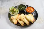 【人気NO.1】ダブルカレーチーズナンセット Double Curry Cheese Naan Set（カレーキング港南台店）