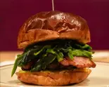 Spinach Bacon Burger（THE BURGER CLUB）
