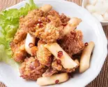 ニンニク醤油チキン Mサイズ（カラオケ歌居屋）