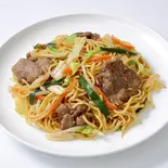 牛肉入り炒め焼きそば（本格中華エクスプレス(旧上海エクスプレス駒沢店)）