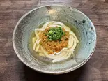 こだわりの自家製キーマカレーうどん（博多うどん だしと）