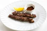 マトンサテ(2P) Mutton Satay (2 Pieces)(カマナアジアンダイニングレストラン)