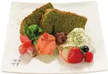 抹茶シフォンケーキ（贅沢スープとたっぷりサラダボウル SOUP ＆ SALAD by INARI GLEAN）