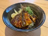 上五島産 アジの蒲焼丼（五島列島の旬魚×イタリアン〜よし家〜）