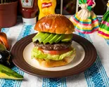 アボカドバーガー（グラッドバーガー）