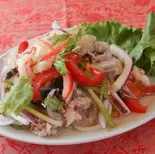 ヤムウンセンラーッカオ・カイダオ スパイシー春雨のサラダ Glass Noodle Spicy Salad（タイレストラン アロイ）