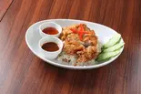 カオマンガイトード 揚げ鶏肉ごはん Fried Chicken with Rice（タイレストラン アロイ）