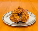 JOYのクリスピーチキン（麻辣鴨王）