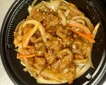 豚肉生姜焼き丼 Pork Shougayaki Bowl（点心・惣菜KASEI）