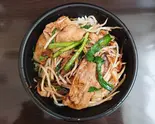 豚バラ焼肉丼（お食事処 なごみ）