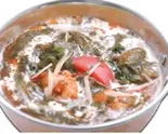 ほうれん草の海老カレー PRAWN SAG CURRY（インド料理 ニューデリ）