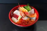 海鮮丼【梅】（おたる亭 出前寿司）