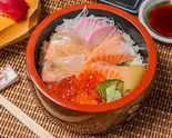 Wサーモンといくら丼（剣寿司 Kenzushi）