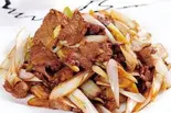 牛肉長ネギ炒め（中国料理 栄偉豊）