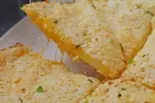 Cheese Garlic Nan チーズガーリックナン（マヤビレストラン小禄店）