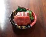 まぐろ丼（うおよし食堂）