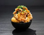 【7個】サクッと爆上げ！鶏唐丼【7-SF】（【サクッと爆上げ！！爆盛鶏唐丼】唐揚げ商店鳥一ミート 立川店）