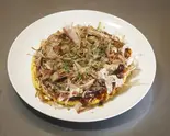 ミックス玉 Mixed Okonomiyaki（お好み焼き こてこて）