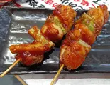 絶品串2本 ヤンニョム(柔らか、肉厚)(アジアン料理kuma)