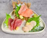 お刺身3種盛り（深夜食堂 女子大やまぐち）
