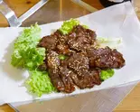 牛ハラミタレ焼 Beef Skirt Steak Grilled with Sauce（お好み焼 鉄板焼 エソラ）