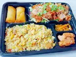 劉記お得チャーハン弁当【五目炒飯+油淋鶏】（中華料理 劉記）