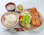ひれカツ定食(お茶付き)（とんき）