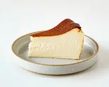 バスクチーズケーキ BASQUE CHEESECAKE（BY＆BYcoffee and bar）