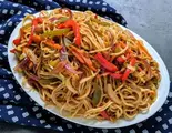 {140} ネパール焼きそば CHOWMEIN（サンティ 谷津店）