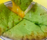 HORENSO CHEESE NAN. SPINACH CHEESE NAN（デリーマハル）
