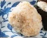おかか醬油おにぎり（ちりとり鍋＆鉄板焼 紬）