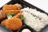 ミックスかつ弁当(メンチ1個えび1個うずら1個)（まんぞくキッチン）