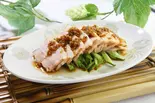 蒸し豚のニンニクだれ（中華料理 満福園）