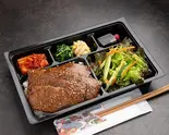 上カルビ弁当（焼肉 将龍苑）