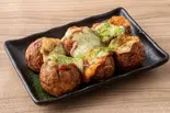 トマト&チーズ たこ焼き(京都たこ壱 新開地駅前店)