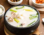 牛骨たまご・トッポキのスープ（炭火焼肉と韓国料理カンテイポウ）