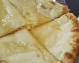 ハニーチーズナン -Honey cheese Naan（インド アジアン ダイニング プルニマ）