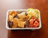 国産黒毛和牛のホルモン丼（焼肉 たまや）